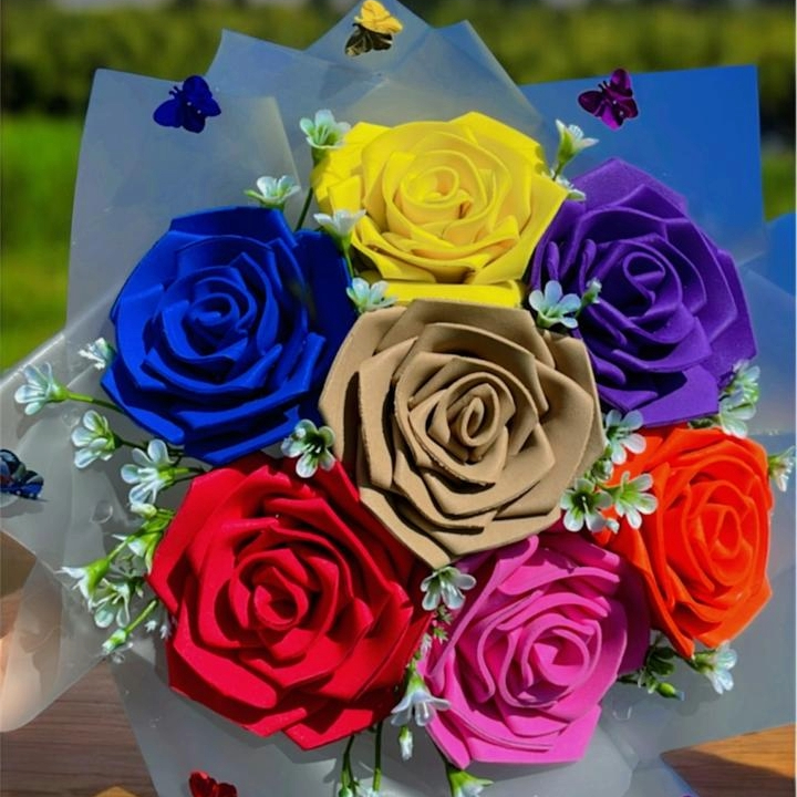 Ramo de rosas - Fomi - 7 rosas